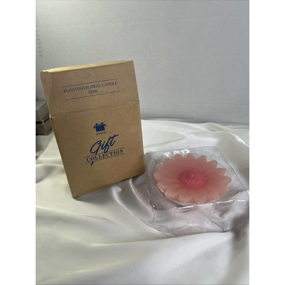 Vinatge Avon 1997 Floating Floral‎ Candle Pink Gift Collection New In Box
